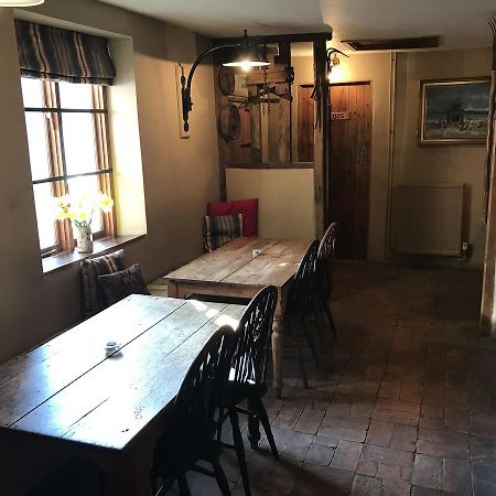 Kenninghall Red Lion Hotell Norwich Exteriör bild