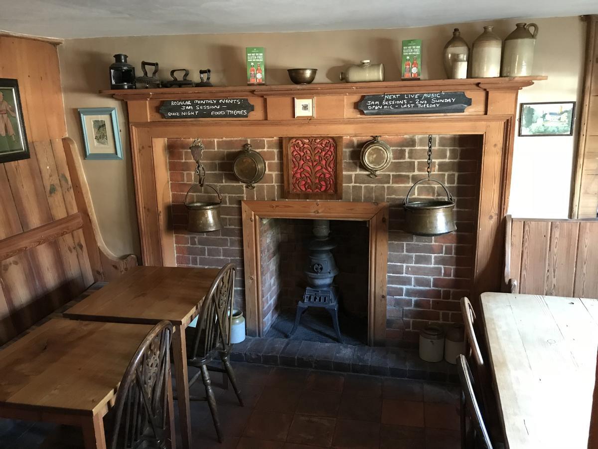 Kenninghall Red Lion Hotell Norwich Exteriör bild